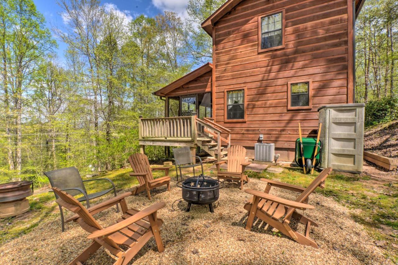 Cozy Hiawassee Cabin With Fire Pit And Mtn Views! Εξωτερικό φωτογραφία
