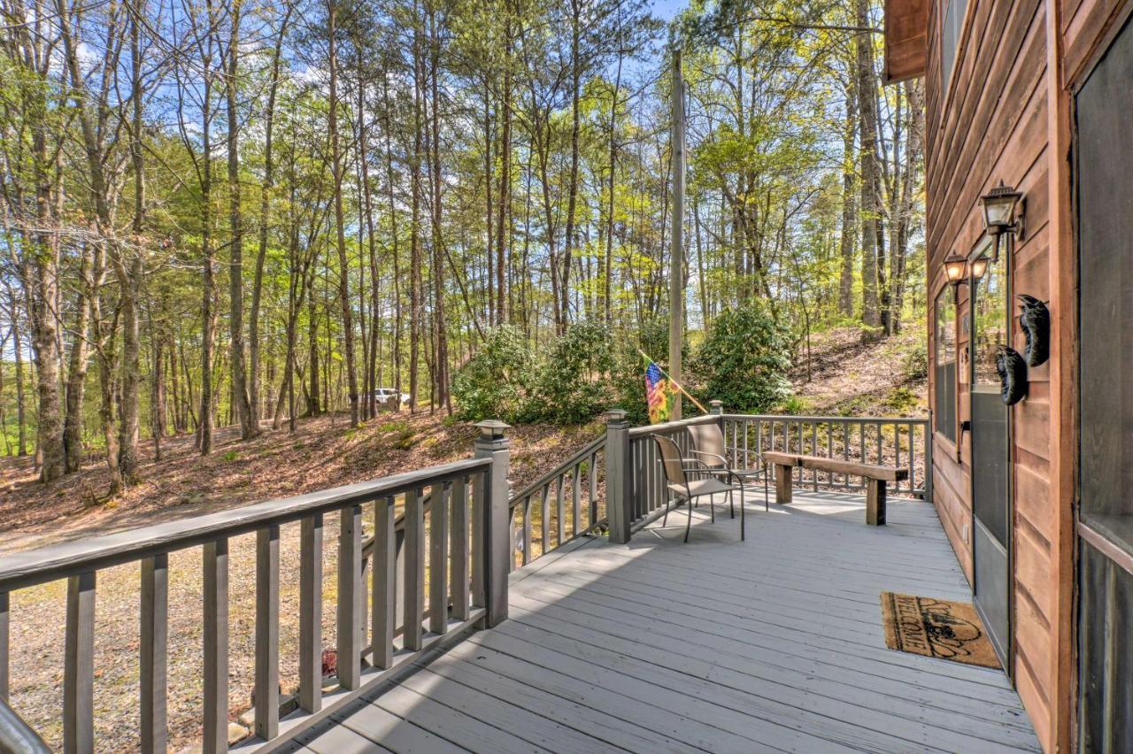 Cozy Hiawassee Cabin With Fire Pit And Mtn Views! Εξωτερικό φωτογραφία